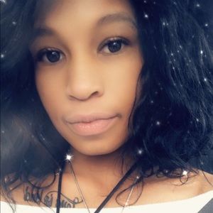 Meet your Posher, Dawnisha